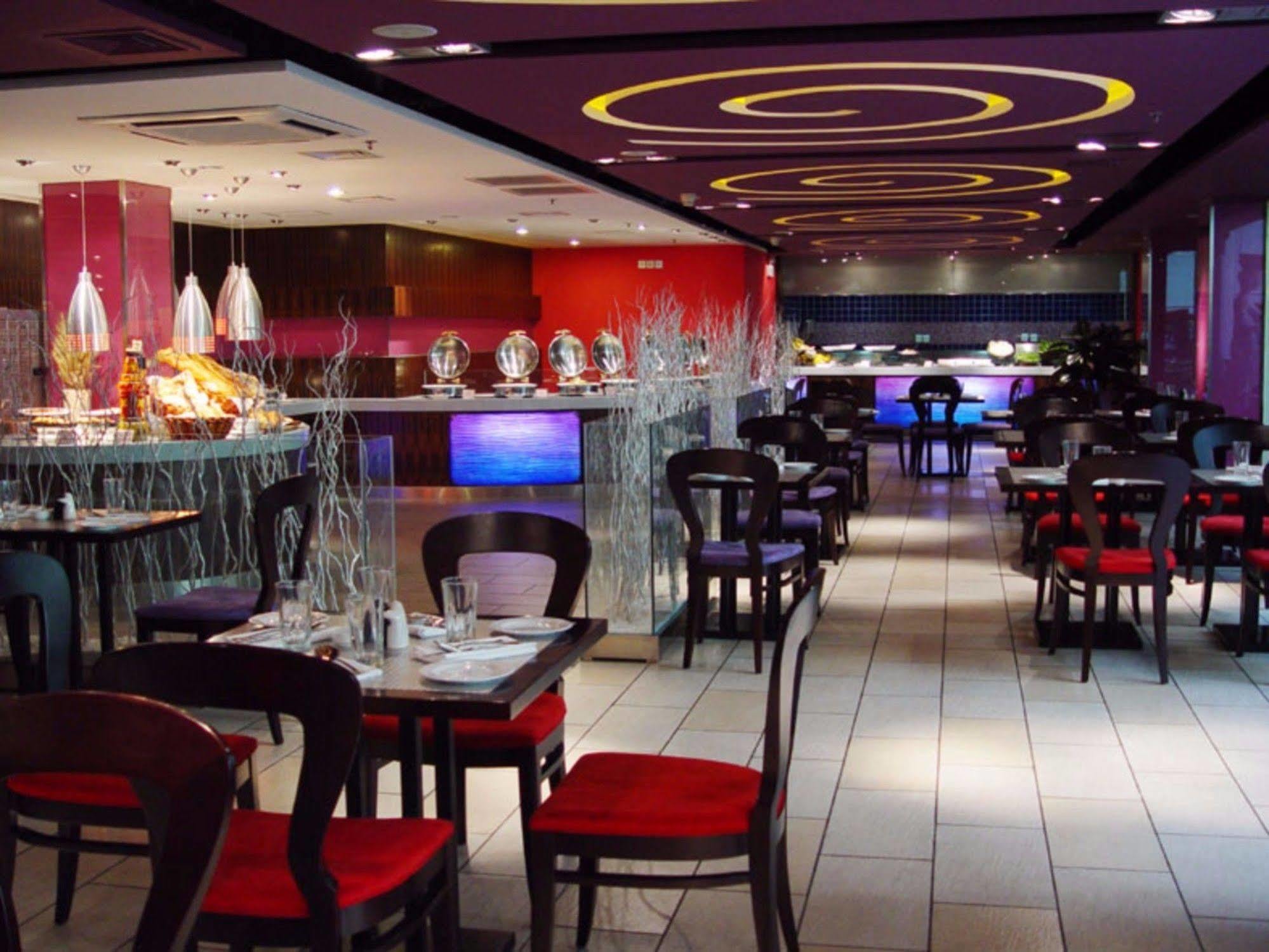 Holiday Inn Beijing Downtown Ngoại thất bức ảnh