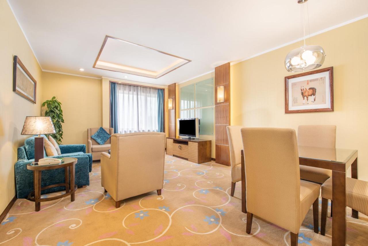 Holiday Inn Beijing Downtown Ngoại thất bức ảnh