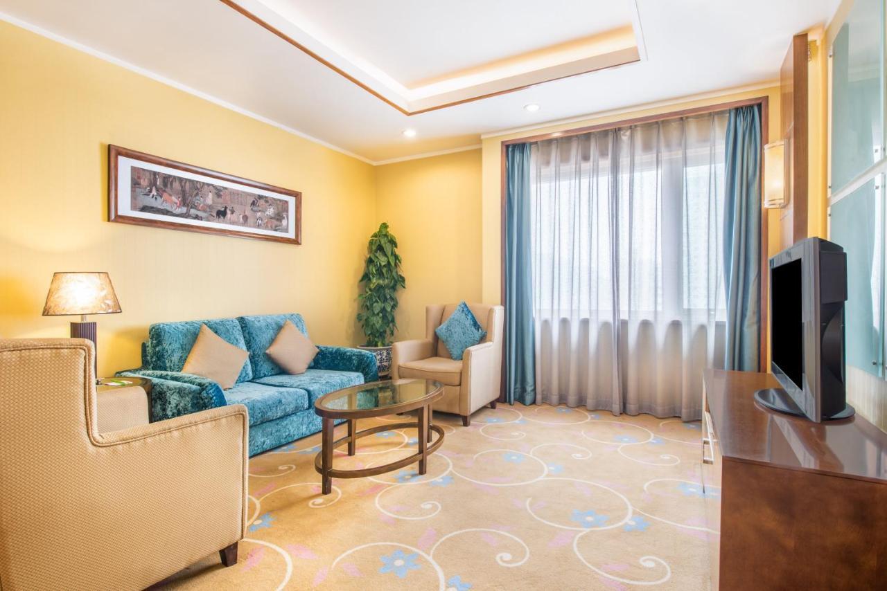 Holiday Inn Beijing Downtown Ngoại thất bức ảnh