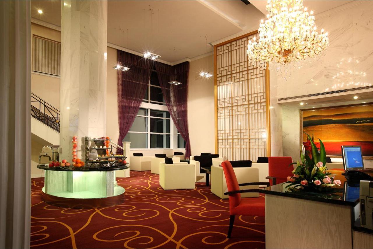 Holiday Inn Beijing Downtown Ngoại thất bức ảnh